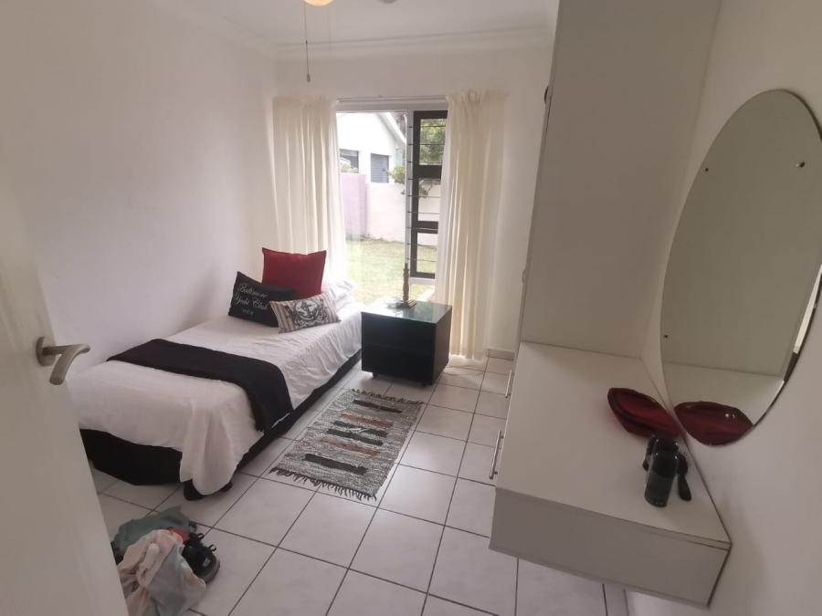 4 Bedroom Property for Sale in Bonza Bay Eastern Cape